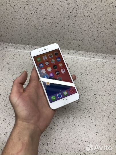 iPhone 8 Plus, 256 ГБ