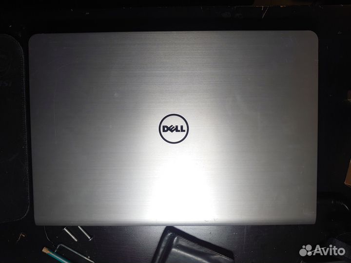 Dell P39F
