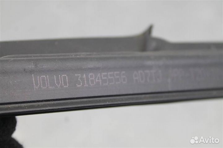 Молдинг двери задней правой Volvo XC90 2014-2019