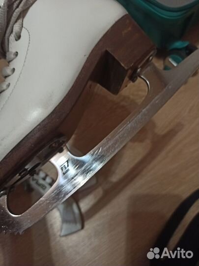 Коньки для фигурного катания детские Axel