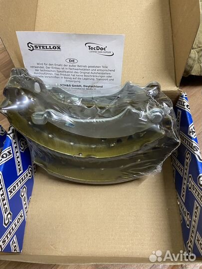 Тормозной барабан, колодки Renault 180 мм