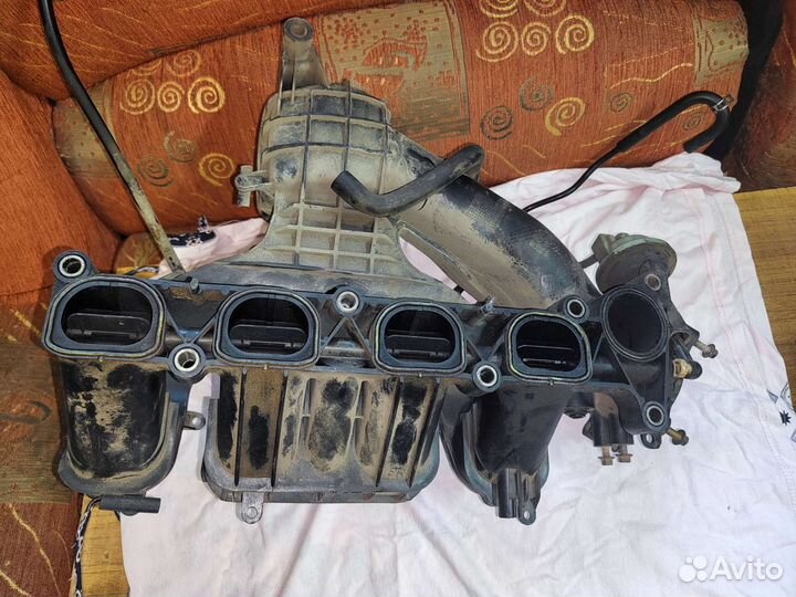 Коллектор впускной и выпускной mazda 6 GG