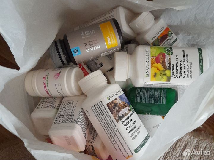 Отдам катушки, кастрюлю и пр