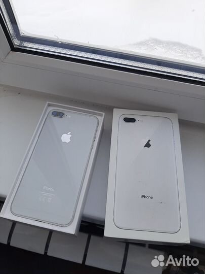 iPhone 8 Plus, 64 ГБ