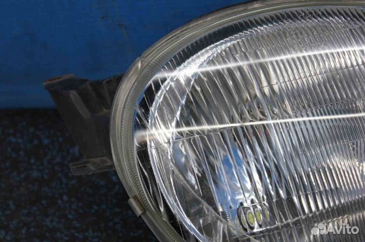 Фара Toyota Corolla (Тойота Королла) E110 811101E3