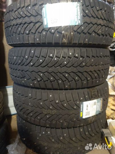 Pirelli Formula Ice 225/60 R17