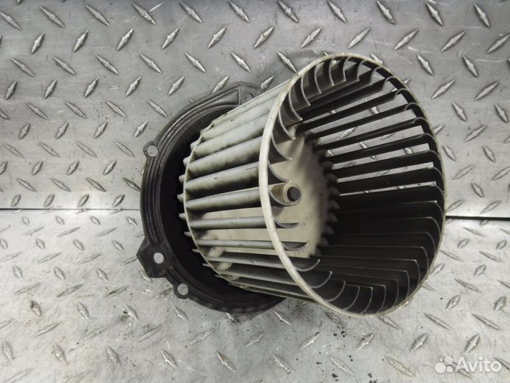 Моторчик отопителя Ford Transit IV