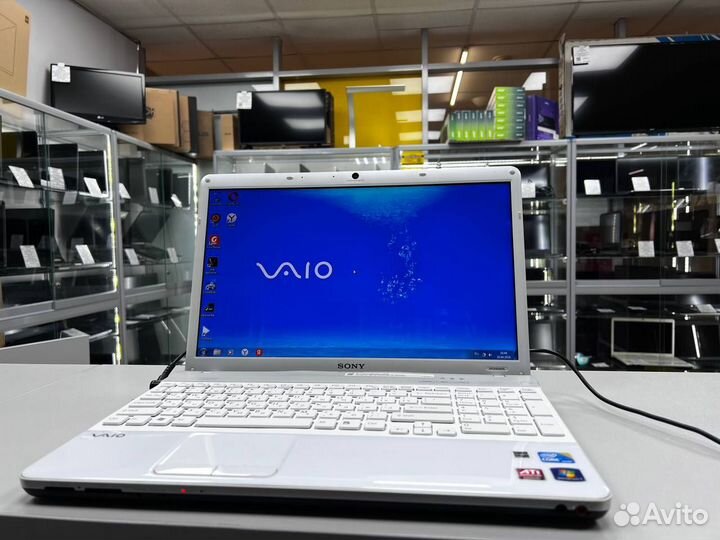Ноутбук Sony Vaio Intel Core i3 2.4Ghz/ SSD 120Gb