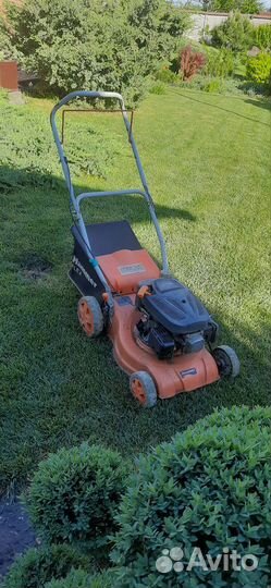 Газонокосилка бензиновая бу