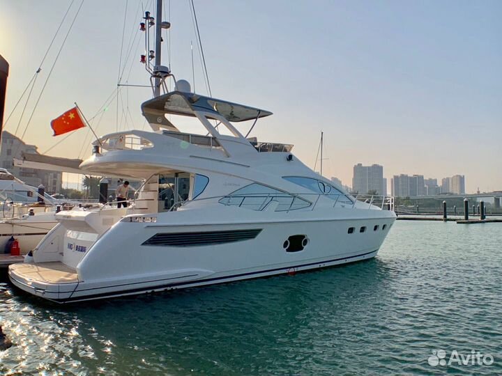 Моторная яхта Artemis 56