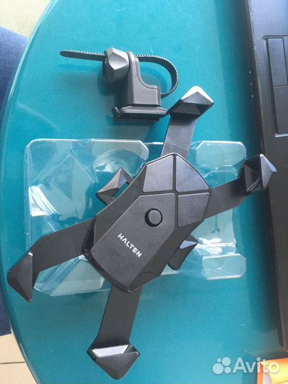 Держатель для смартфона H-02