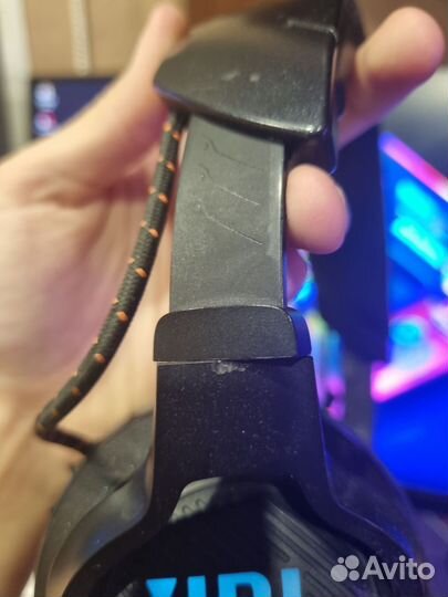 Беспроводные наушники jbl quantum 600