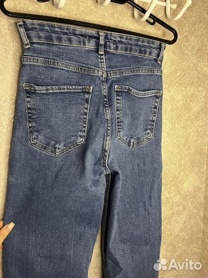 Джинсы женские