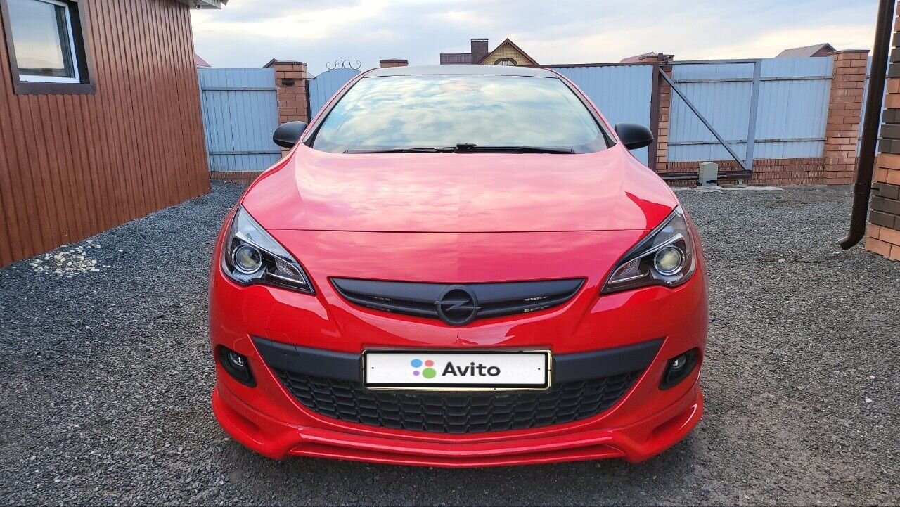 Opel Astra GTC: фото владельца