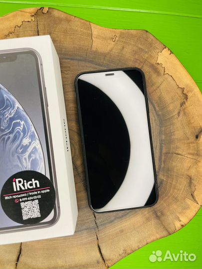 iPhone Xr, 64 ГБ