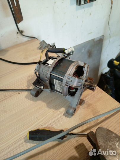 Двигатель beko 2806860500