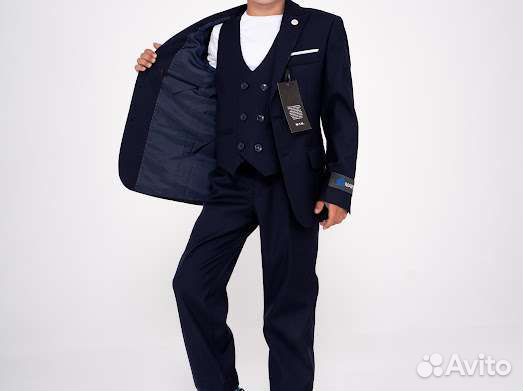 Брючный костюм тройка для мальчика