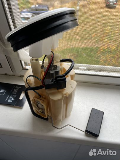 Топливный насос в сборе w203