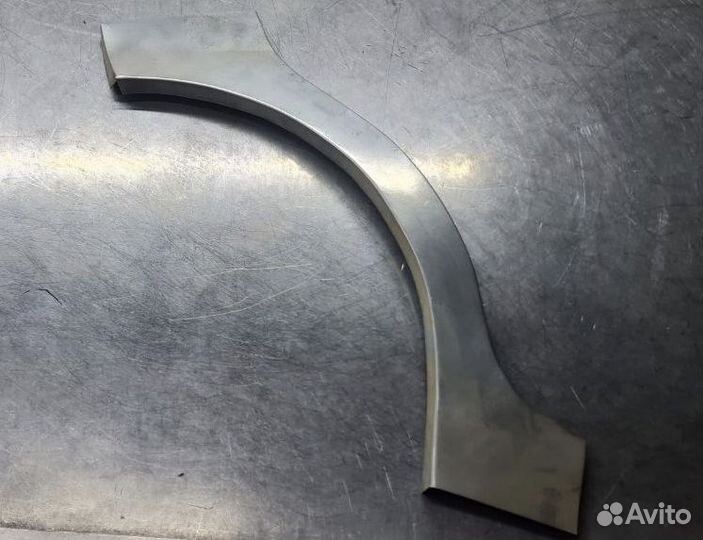 Задние арки VW Touareg комплект