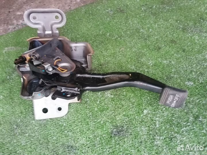 Педаль стояночная на Hyundai Sonata 10-14 Оптима