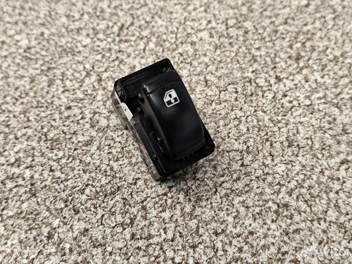 Кнопка стеклоподъёмника Daewoo Gentra