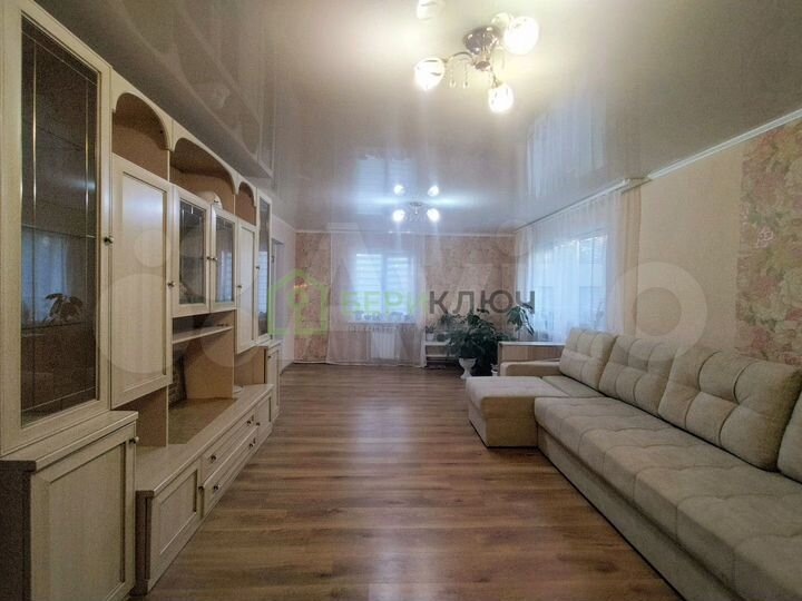 Дом 104 м² на участке 4 сот.