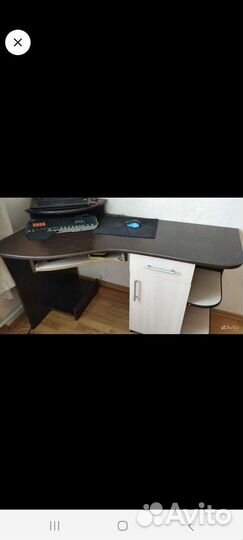 Компьютерный стол