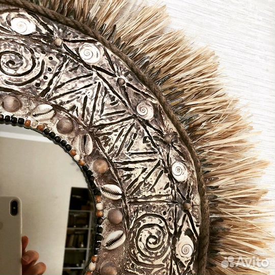 Зеркало в стиле Этника