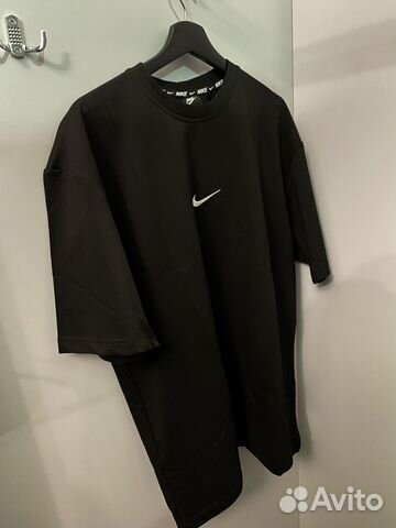 Футболка Nike swoosh