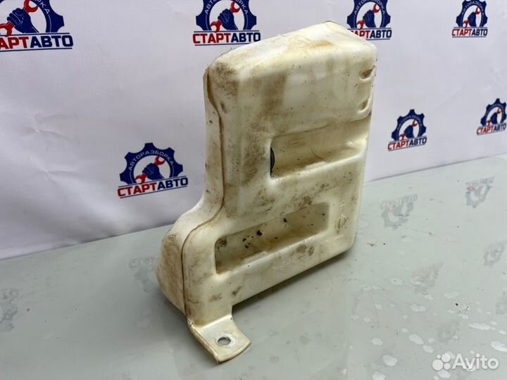 Бачок стеклоомывателя Nissan Note E 11 CR14DE 2088