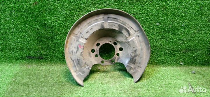 Пыльник тормозного диска задний правый Opel Astra