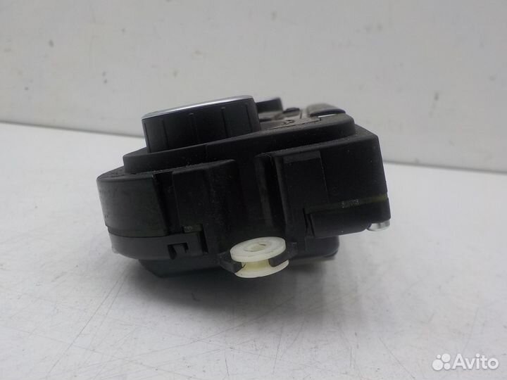 Блок управления климатом Volkswagen Golf VI 2008-2