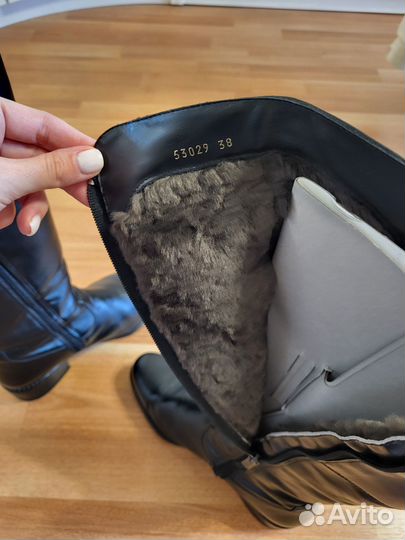 Сапоги женские зимние кожаные черные 39