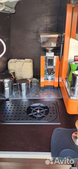 Мобильная кофейня на колесах
