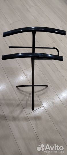 Детская вешалка для одежды