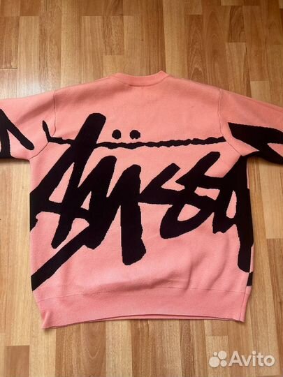 Свитер stussy розовый