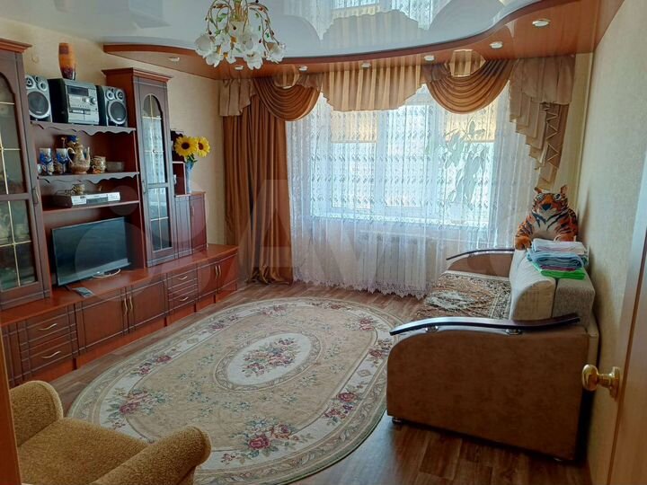 1-к. квартира, 42 м², 2/5 эт.