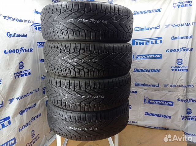 Nokian Hakkapeliitta R2 SUV 235/60 R18 107R