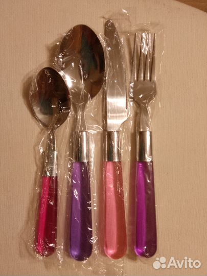 Набор ложки,вилки,ножи