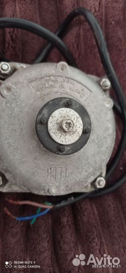 Моторчик холодильной камеры