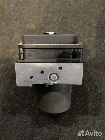 Блок ABS BMW E60/61 34516768646