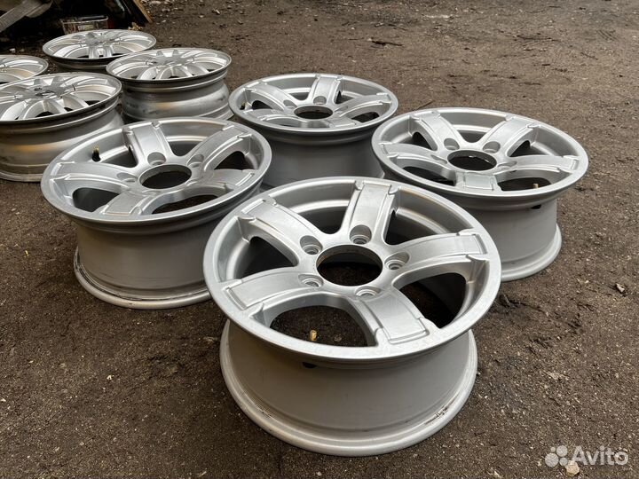 Литые Диски R15 K&K Ангара 5x139.7 D98 Нива