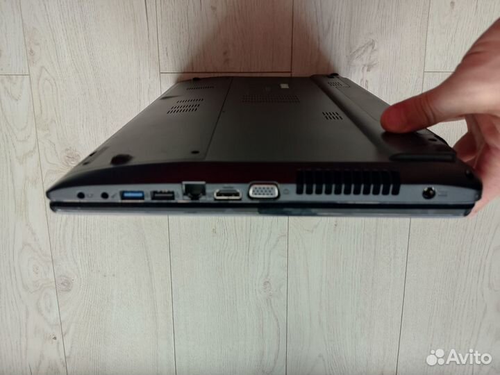 Ноутбук asus X55U работа от сети