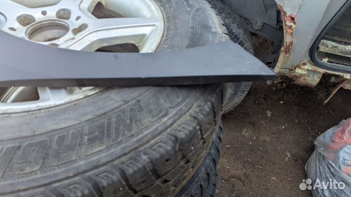 Расширитель заднего левого крыла 87741H0500