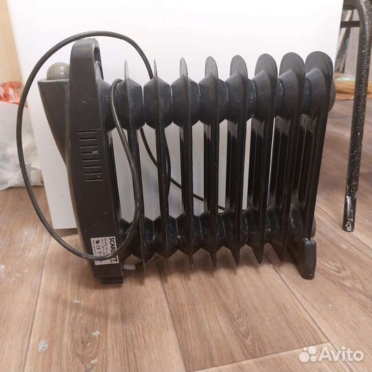 Масляный обогреватель Scarlett