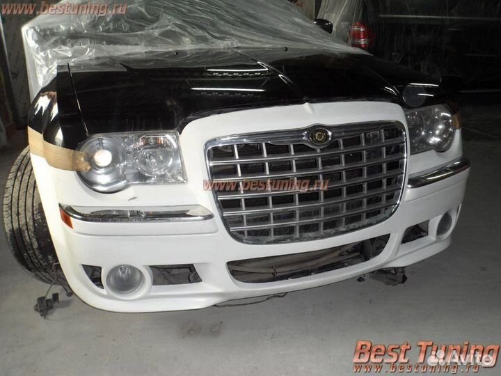 Передний бампер Platinum для Chrysler 300C (05-10)