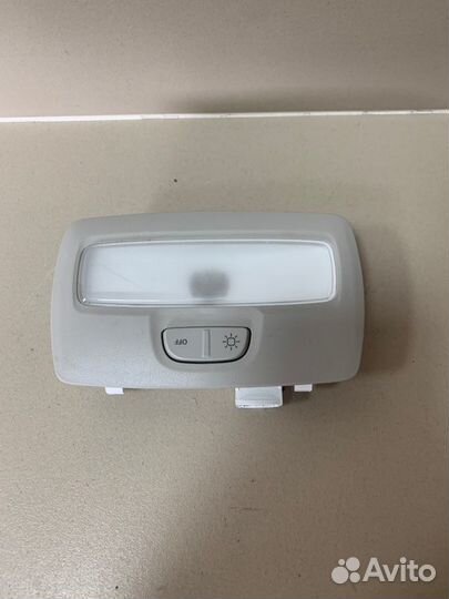 Плафон подсветки салона задний Renault Duster 2