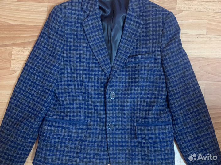 Пиджак для мальчика 146