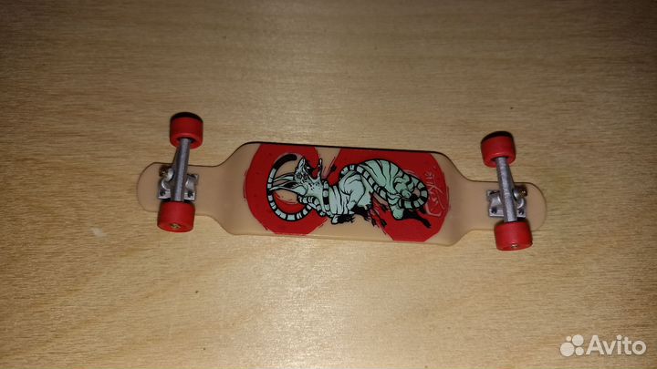 Лонгборд для пальцев