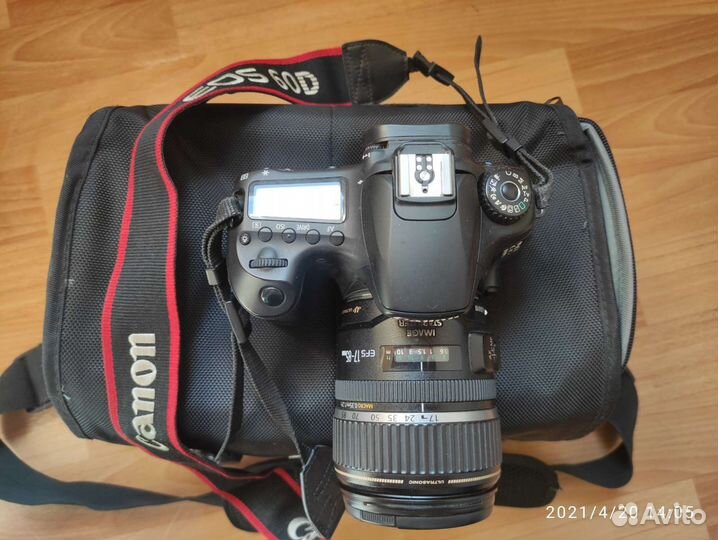 Зеркальный фотоаппарат Canon EOS 60 D (полупрофесс